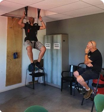 Cursus noodparachute